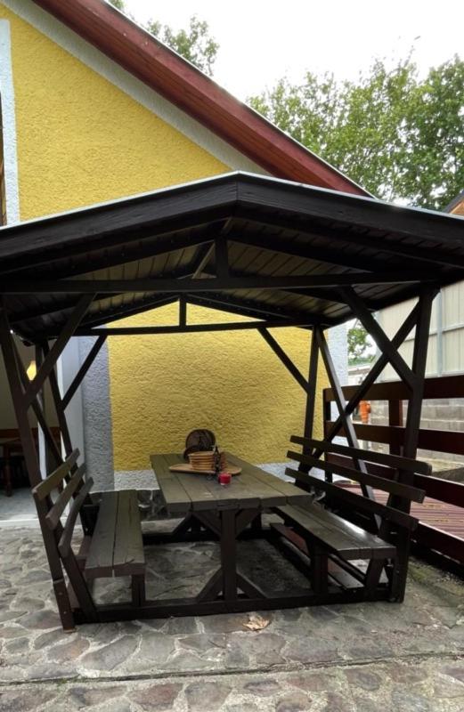 Boni Apartman Miskolc Exterior photo